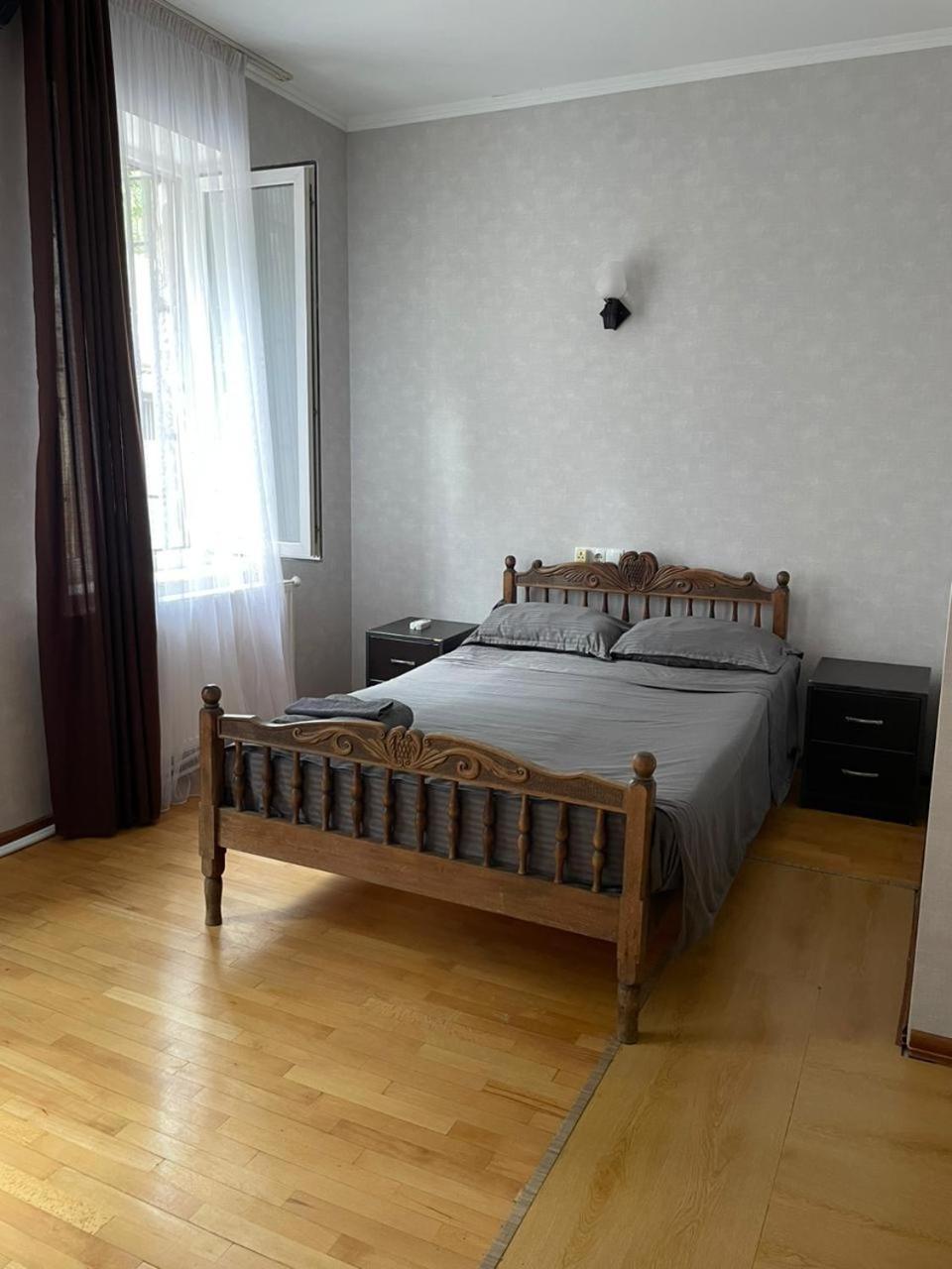 Gnt+ Hotel Tbilisi Eksteriør billede