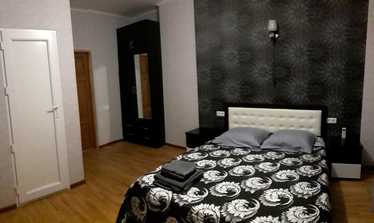 Gnt+ Hotel Tbilisi Eksteriør billede