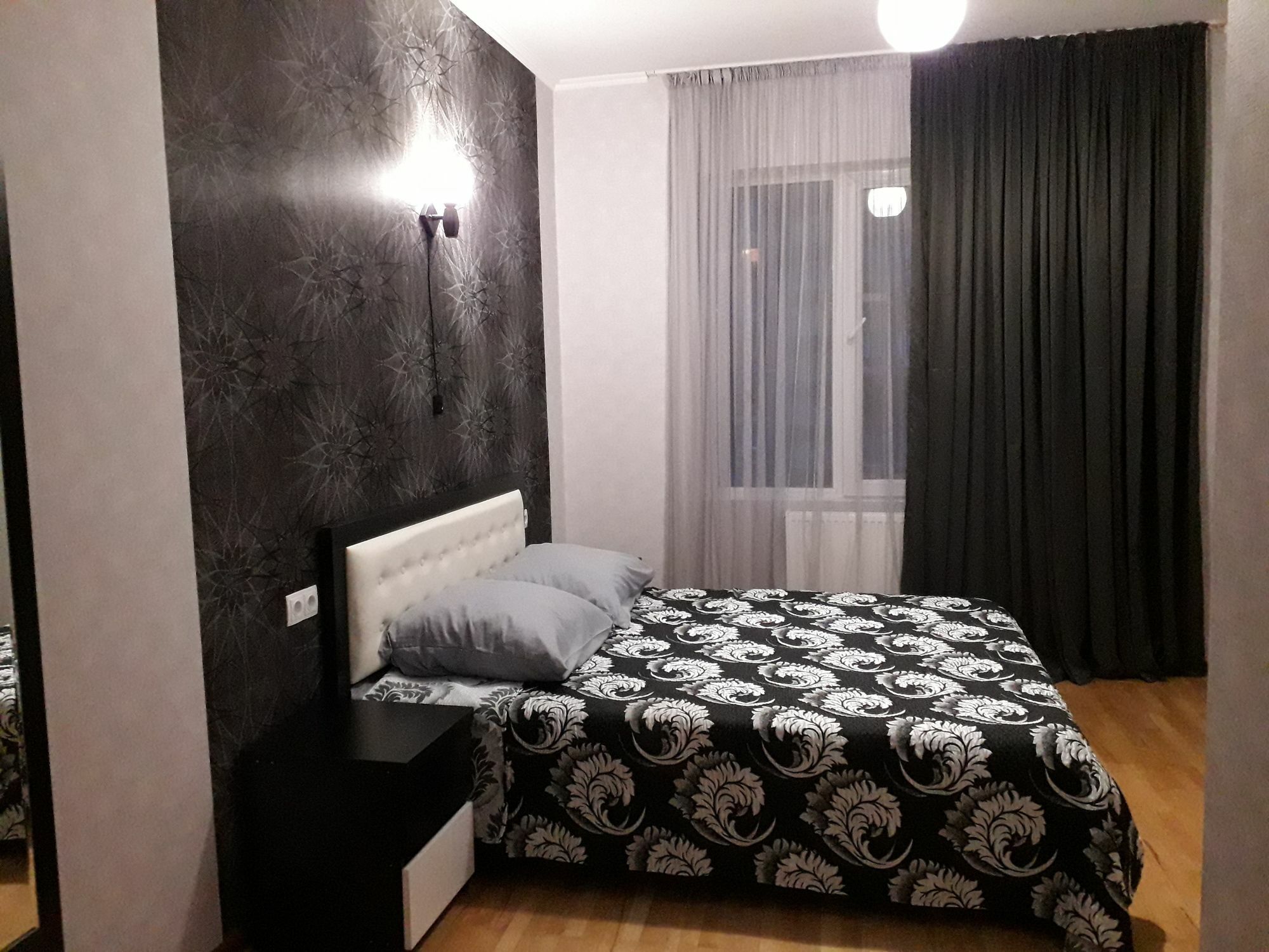 Gnt+ Hotel Tbilisi Eksteriør billede