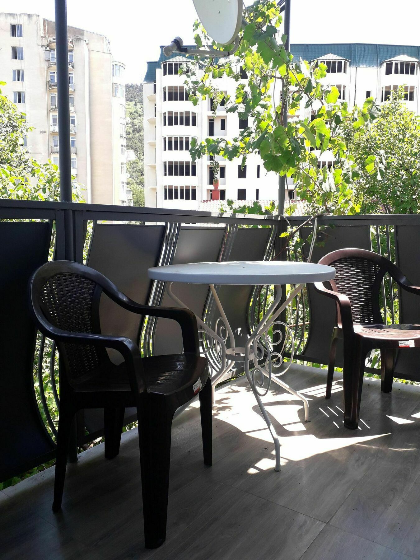 Gnt+ Hotel Tbilisi Eksteriør billede