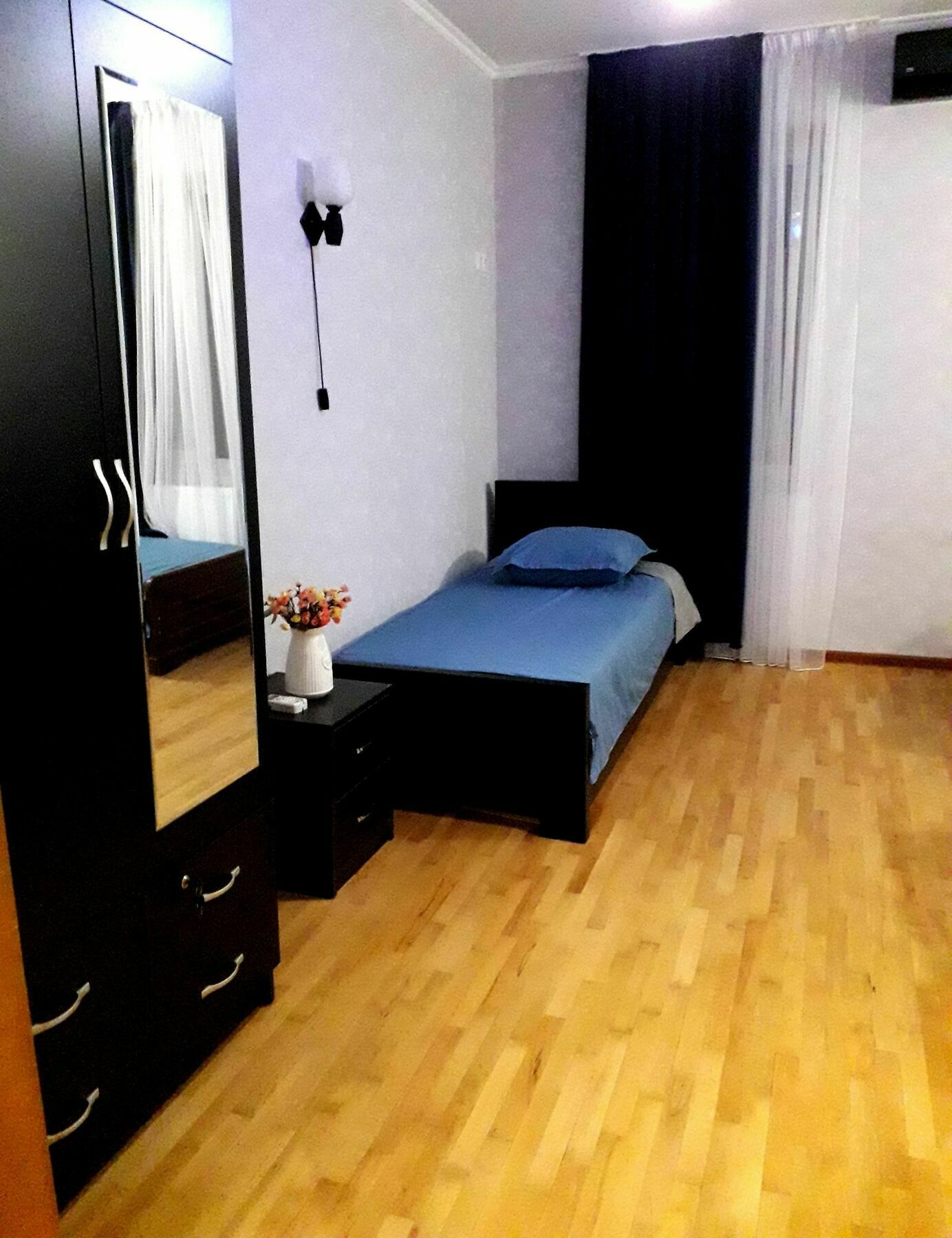Gnt+ Hotel Tbilisi Eksteriør billede